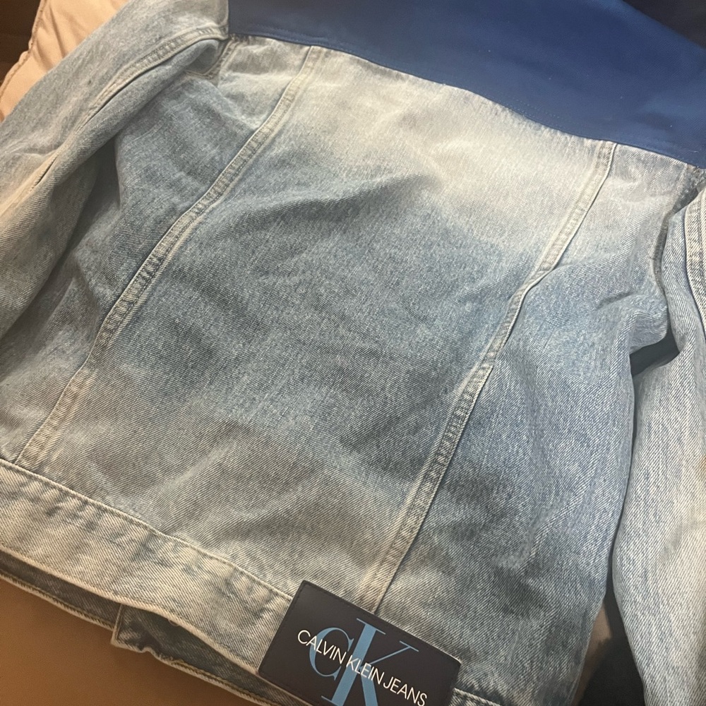 Calvin Klein jacket - Picture 4 of 4